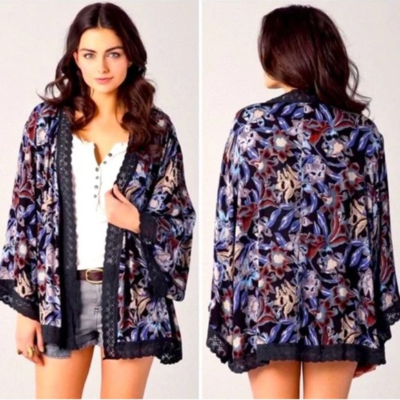 Free People Tops - Free People Floral Kimono with Crochet Trim